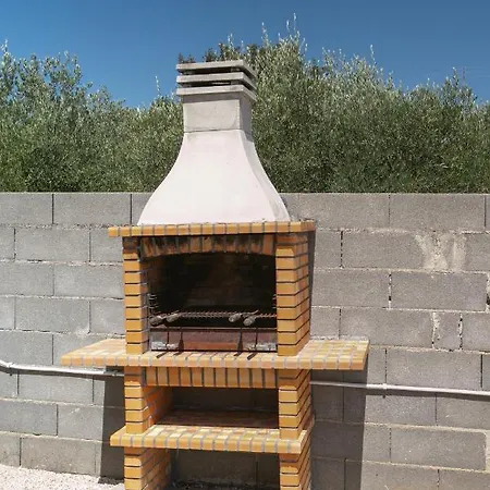 Casa Da Poesia Pedreiras (Leiria)