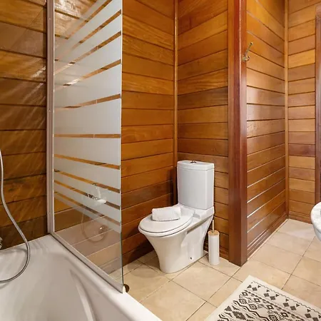 Casa Da Poesia Pedreiras (Leiria)