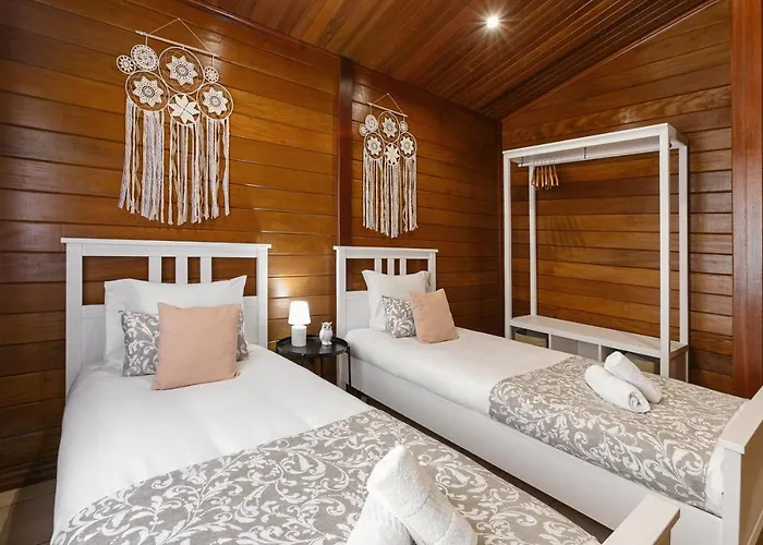 Chalé Casa Da Poesia Pedreiras (Leiria)